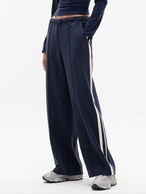 Athleta MVP Stripe Pants XS NWT Navy